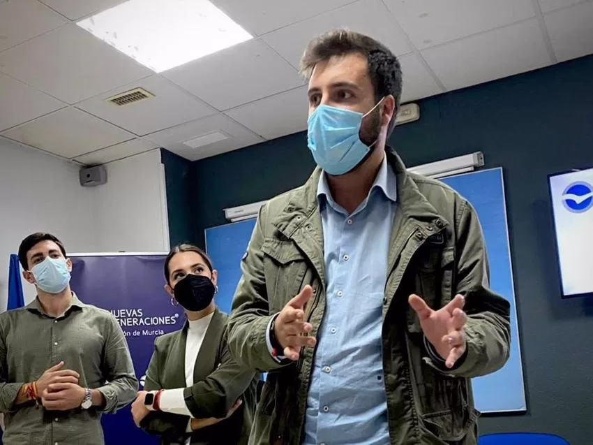 NNGG: "Para PSOE el Mar Menor es una cuestión política y ahora sabemos que los jóvenes socialistas siguen sus pasos"