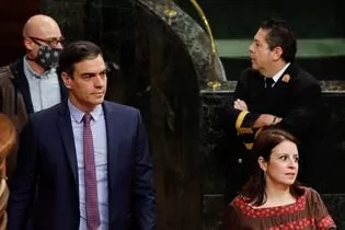 Pedro Sánchez defiende una respuesta social y unitaria ante la crisis