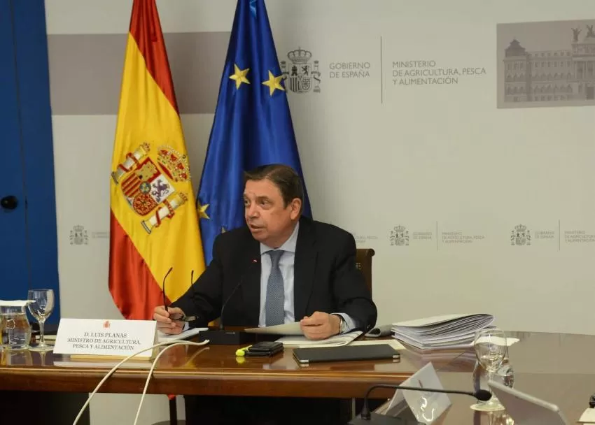 Planas dice que la polémica "lejos de la realidad" de Garzón no ha afectado a las exportaciones de carne