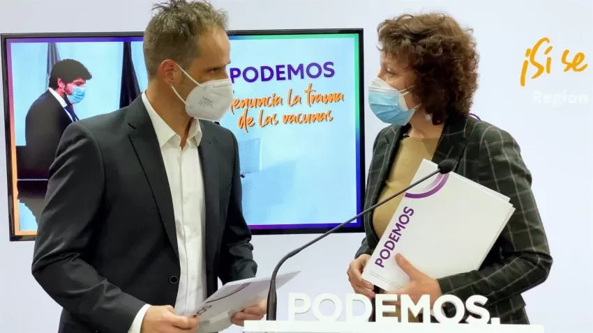 Podemos denuncia ante la Fiscalía el "escándalo de las vacunas"