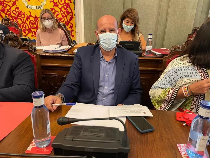 PP de Cartagena: "Los concejales de López esconden sus críticas porque temen que les eche o cierre el chiringuito"