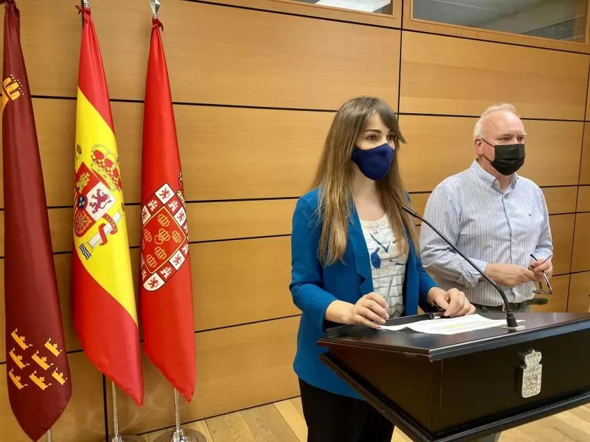 PP de Murcia asegura que rebajó en 62 millones la deuda del Ayuntamiento en los últimos cuatro años