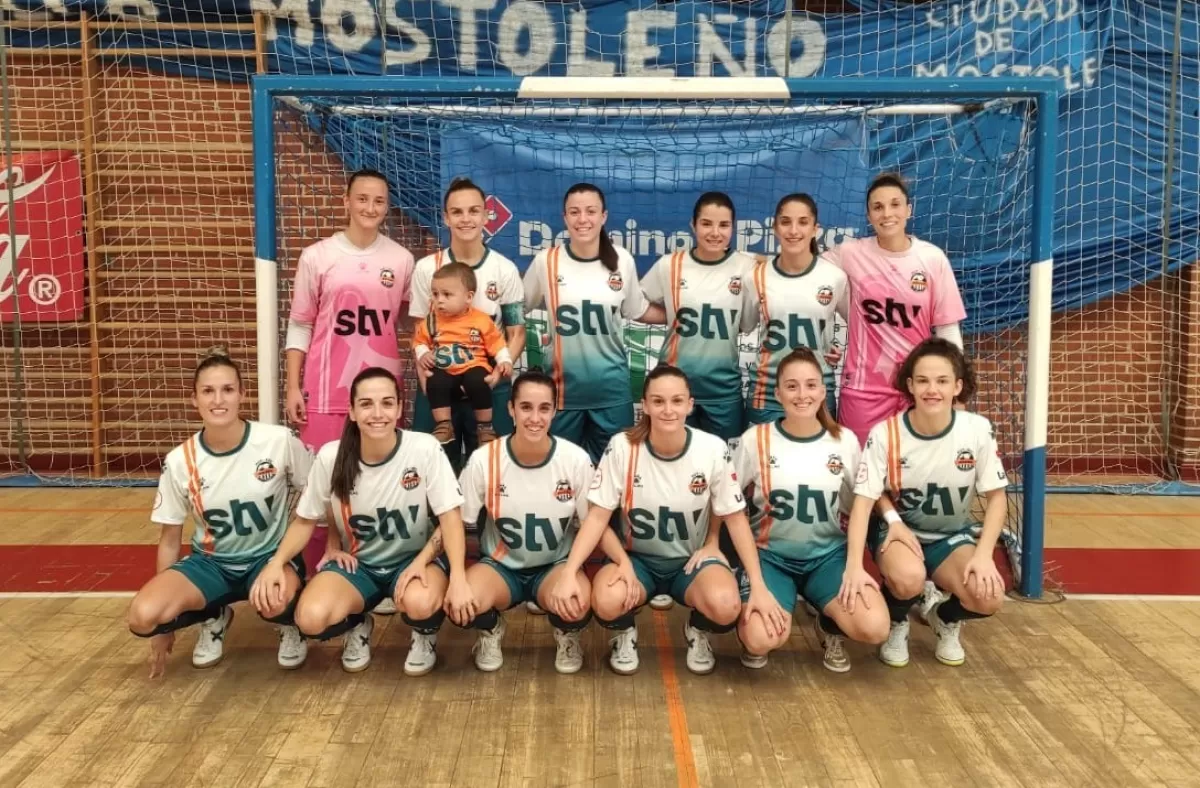 Primera derrota de STV ante un eficaz Móstoles