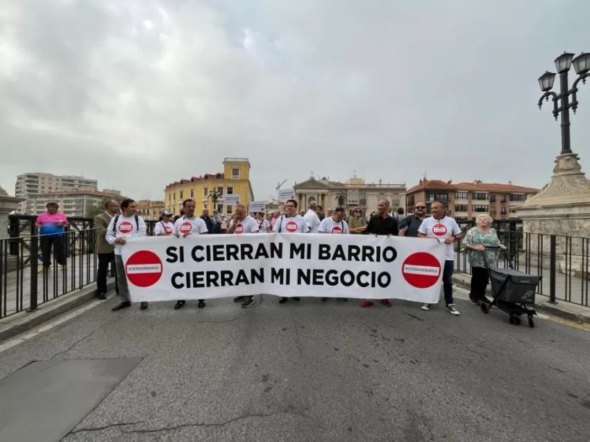 Los vecinos salen a la calle contra el Plan de Movilidad del Ayuntamiento de Murcia