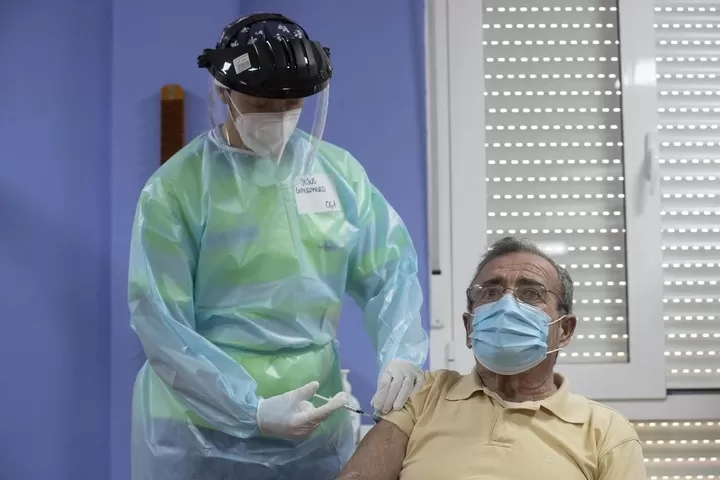 Editorial: El protocolo de vacunación