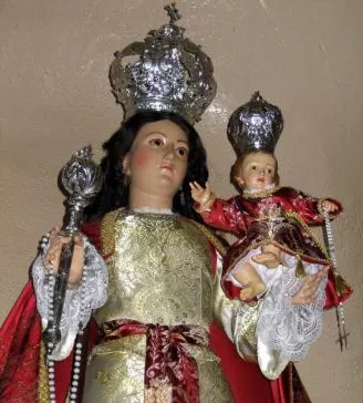 Roban la corona del Niño Jesús de la Virgen del Rosario de Lorquí