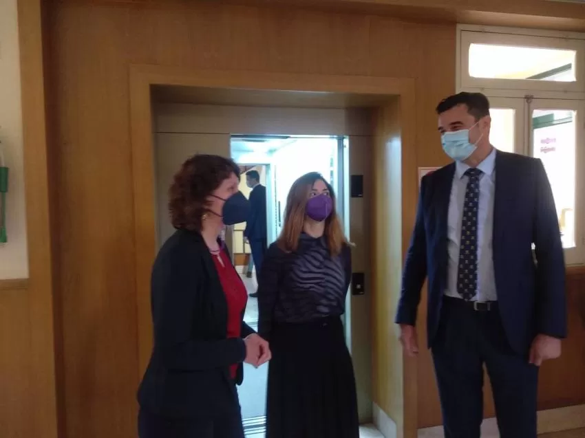 Ruiz Maciá (Podemos) confía en que la moción de censura prospere para "abrir una ventana al cambio"