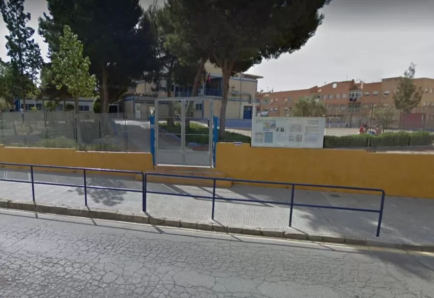 Salen a licitación las obras de retirada de amianto en los colegios Aníbal y Stella Maris de Cartagena