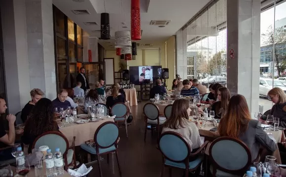 Seis bodegas de la Región participan en catas virtuales organizadas por el INFO en Rusia