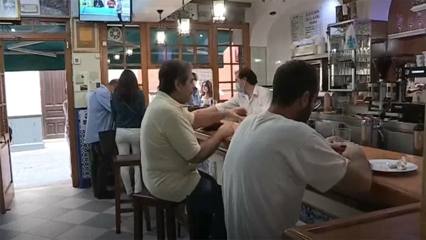 Suprimen el servicio de barra en bares y restaurantes de la Región
