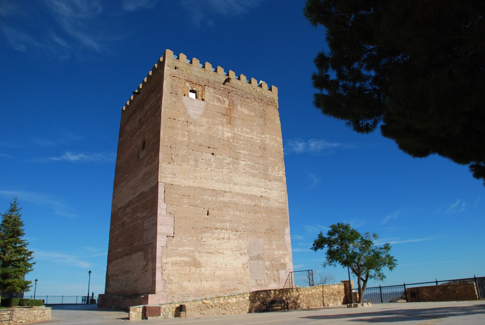 Subida al Castillo de Aledo