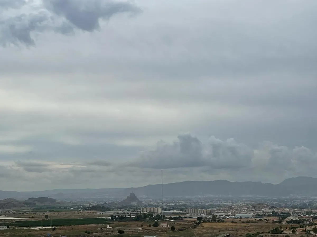 Temperaturas en ascenso generalizado y cielos poco nubosos