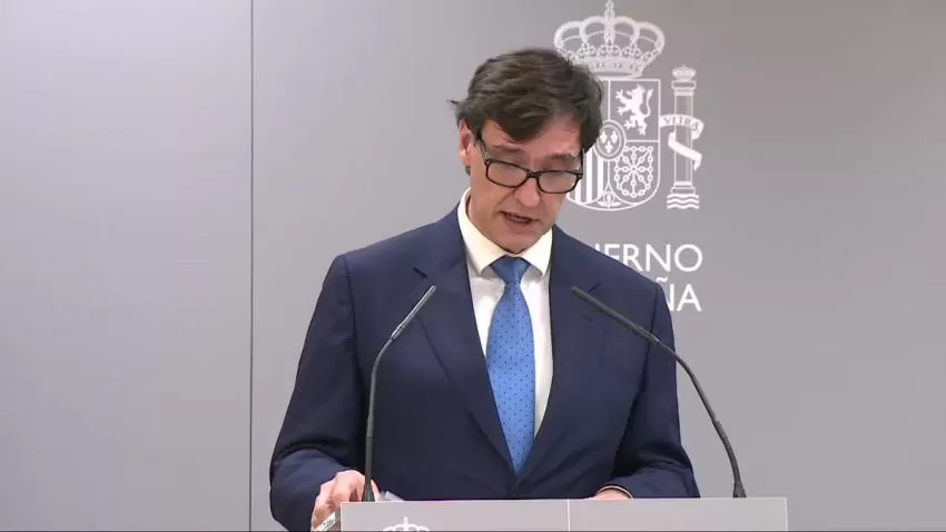 Las vacunas de COVID-19 llegarán a España en menos de un mes