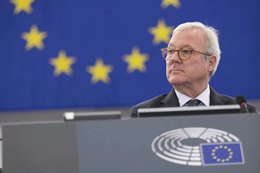 Valcárcel pide su baja como afiliado y deja de ser presidente de honor del PPRM