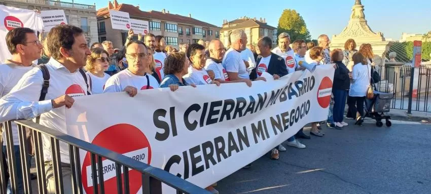 Vecinos y comerciantes del barrio de El Carmen protestan contra el plan de movilidad del Ayuntamiento de Murcia