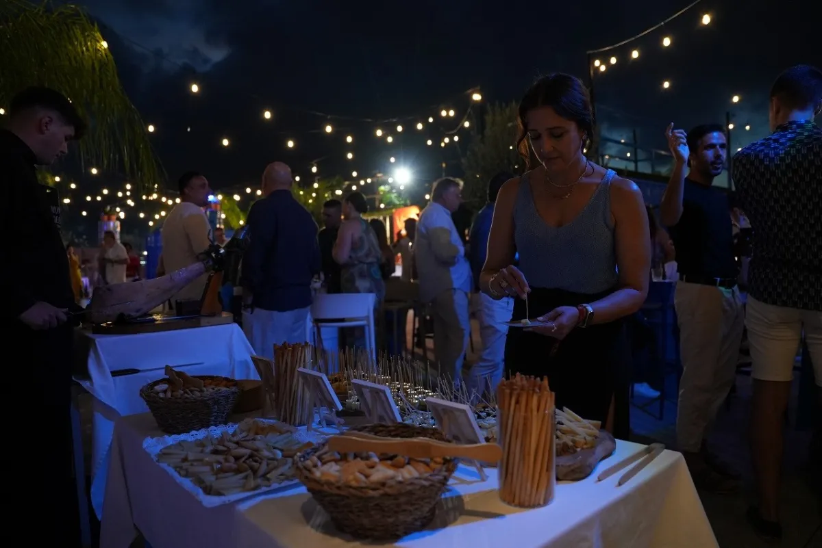 VËLA amplía su oferta debido al éxito de preventas con una nueva propuesta para los viernes de agosto