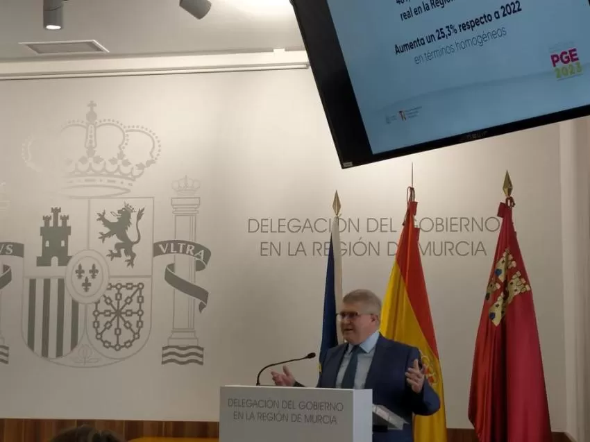 Vélez defiende que la inversión de los PGE en la Región crece un 25,3% en "términos homogéneos" respecto a 2022