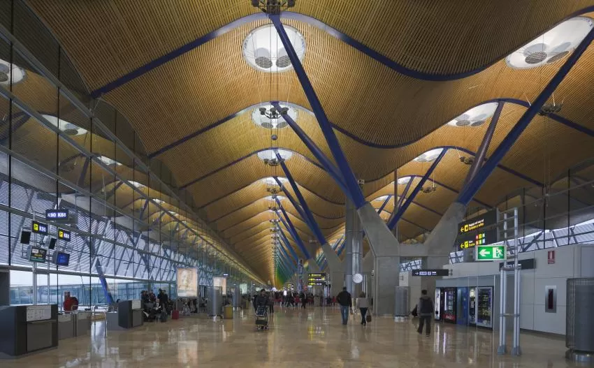 Conoce qué viajeros deben hacer cuarentena tras llegar a España, según la nueva orden dictada por Sanidad