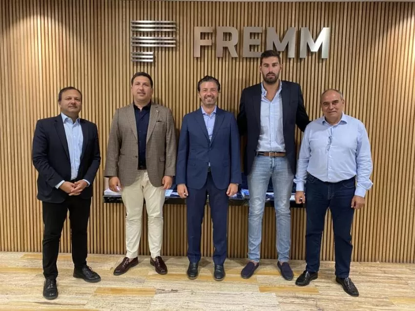 VOX visita las instalaciones de la Fremm y muestra su apoyo al sector