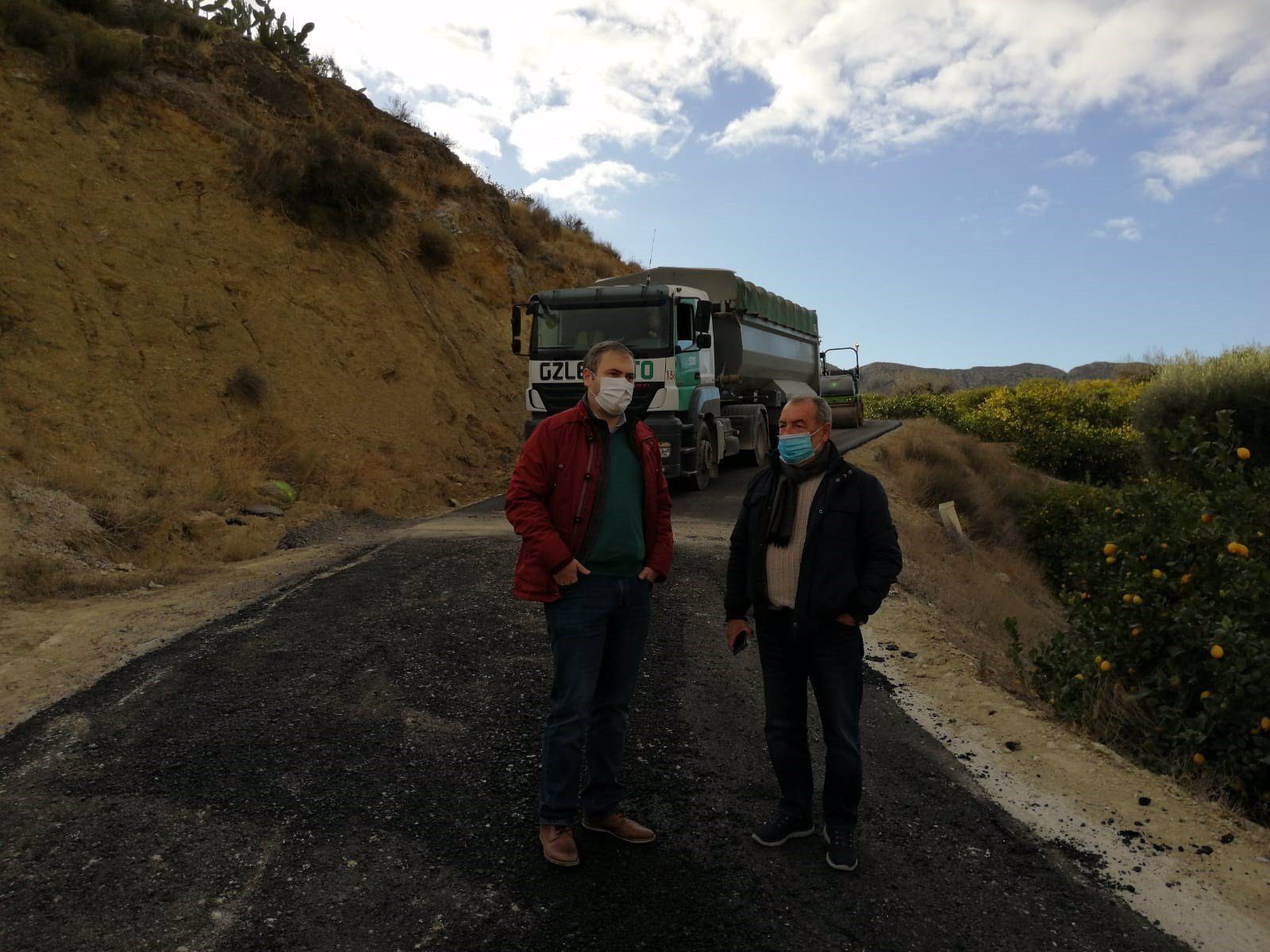 La comunidad repara caminos rurales de abanilla campos del rio ricote y ojos afectados por la dana de 2019