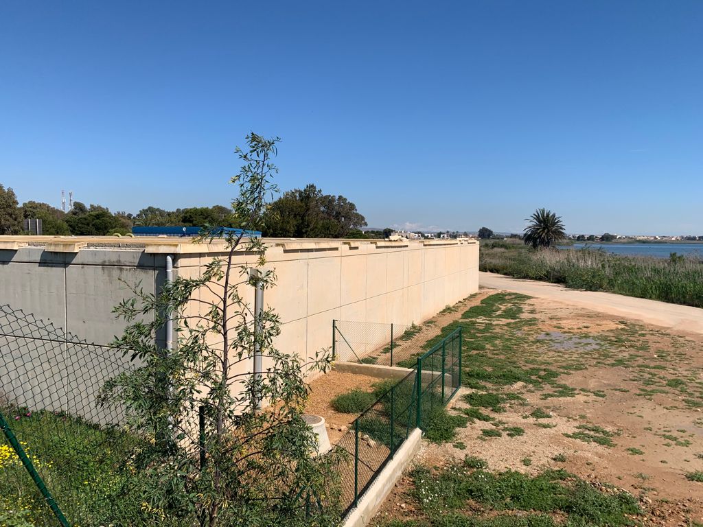 Planta de bombeo situada entre Los Alcázares y El Carmolí. 