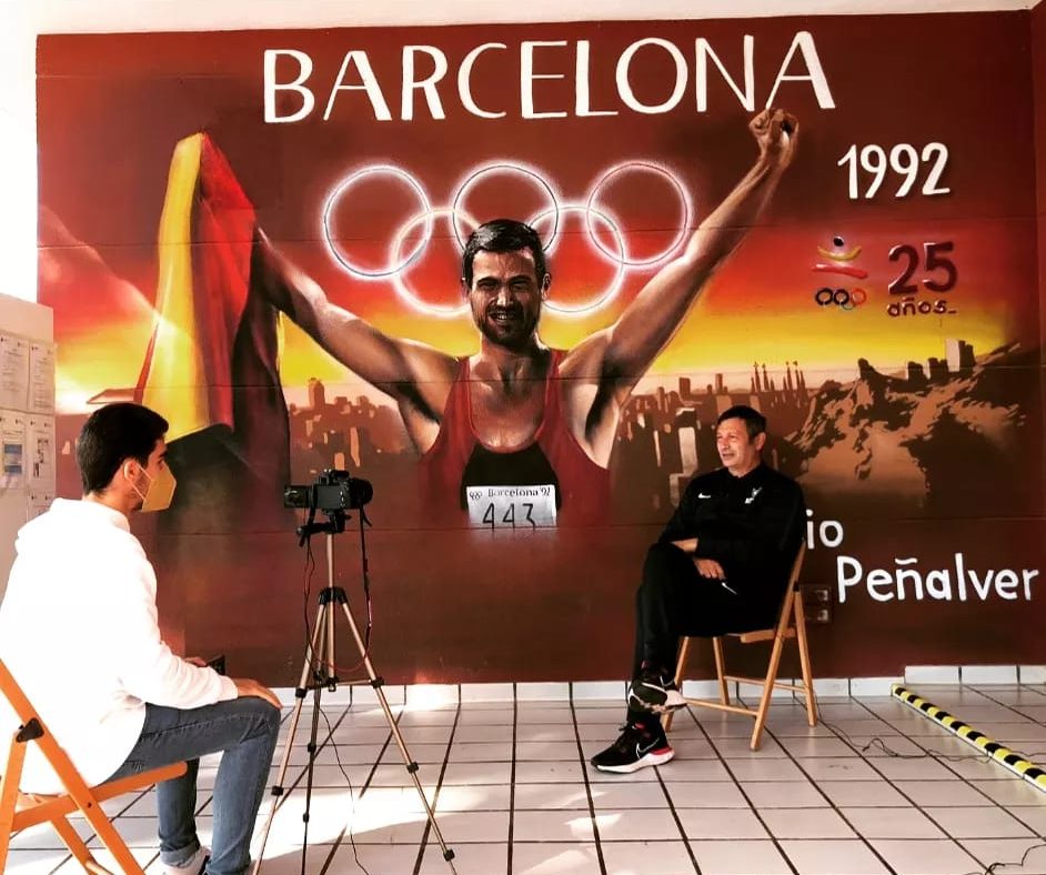 Miguel Ángel Fernández durante la entrevista a Antonio Peñalver