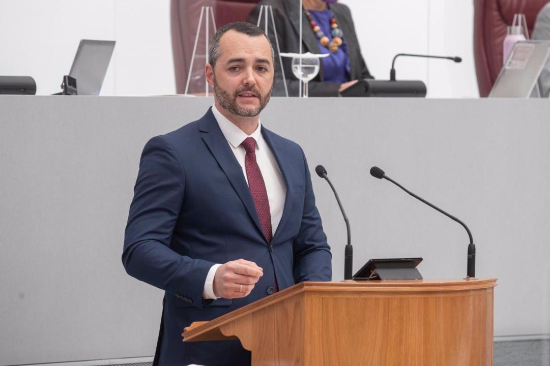 Pp la reduccion del 30 del precio del transporte es otro yo invito tu pagas del gobierno de sanchez