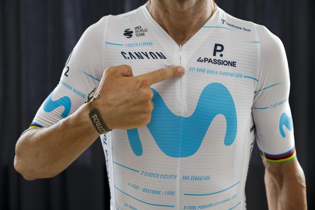 Movistar Team dedica su maillot de La Vuelta 2022 a Alejandro Valverde