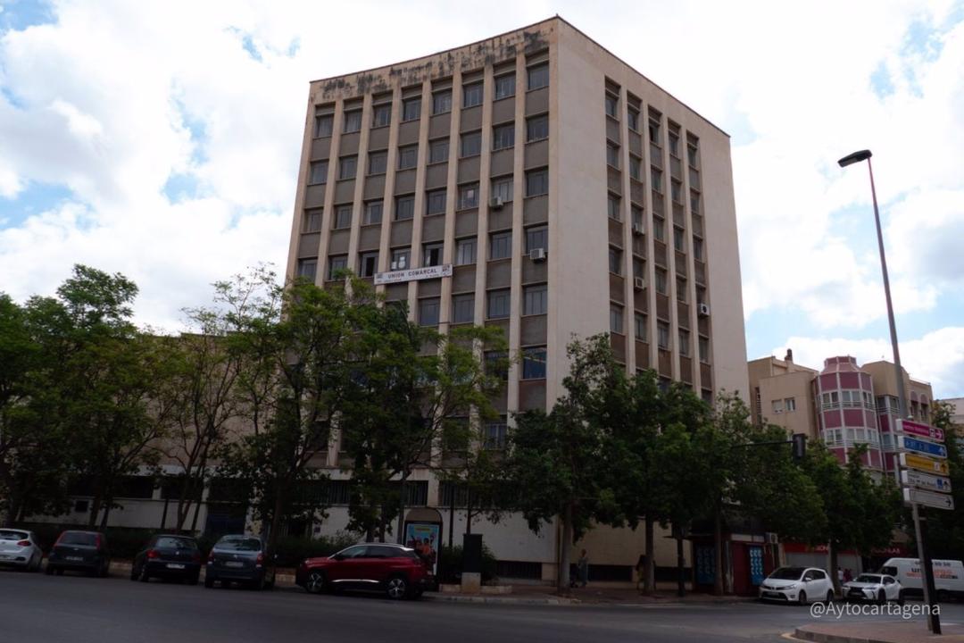 El ayuntamiento de cartagena insta al ministerio de trabajo a reparar el edificio de su propiedad en plaza de espana