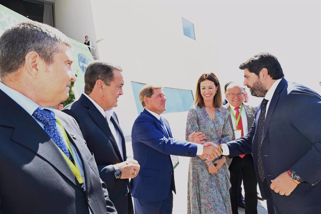 Lopez miras pide decisiones estructurales para que sea viable producir y exportar hortalizas ante aumento de costes